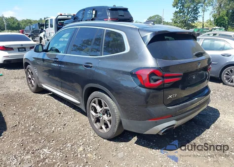 2022 BMW X3 xDrive30I z USA, uszkodzony, nr VIN 5UX53DP08N9M95947